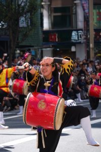 昇龍祭太鼓 創作エイサー 東京 沖縄 シュラヨイ きいやま商店 外国人